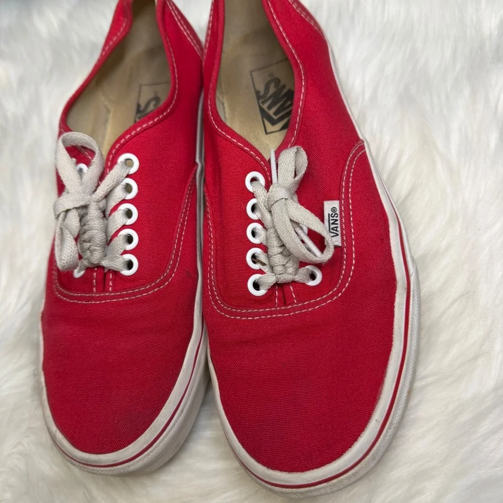 Vans Authentic - Red Classic Lace Up Sneakers Mens 7 Women's 8.5